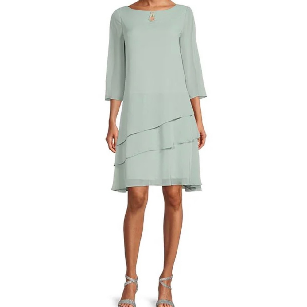 Marina - Split 3/4 Sleeve Round Beaded Keyhole Neck Asymmetrical Chiffon Dress